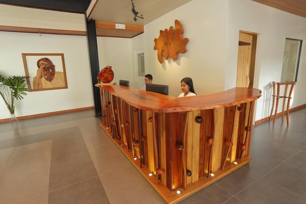 Green Canyon Leisure Farms Clark Field 外观 照片