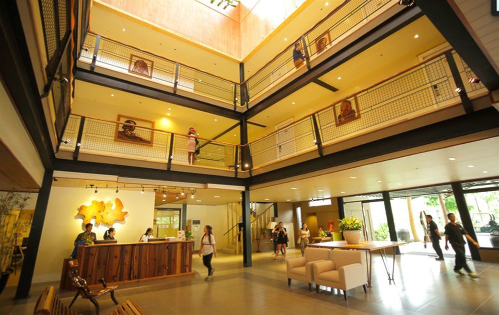 Green Canyon Leisure Farms Clark Field 外观 照片